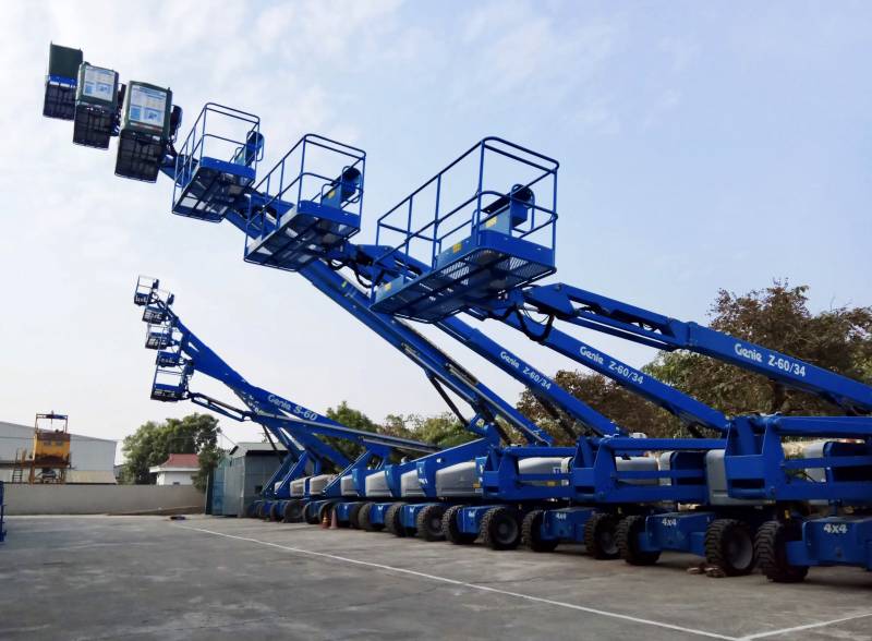 MUA MÁY NÂNG NGƯỜI