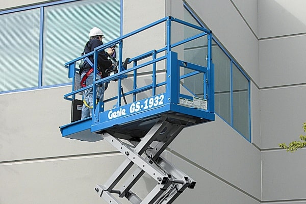 dịch vụ xe nâng người tây hải phòng